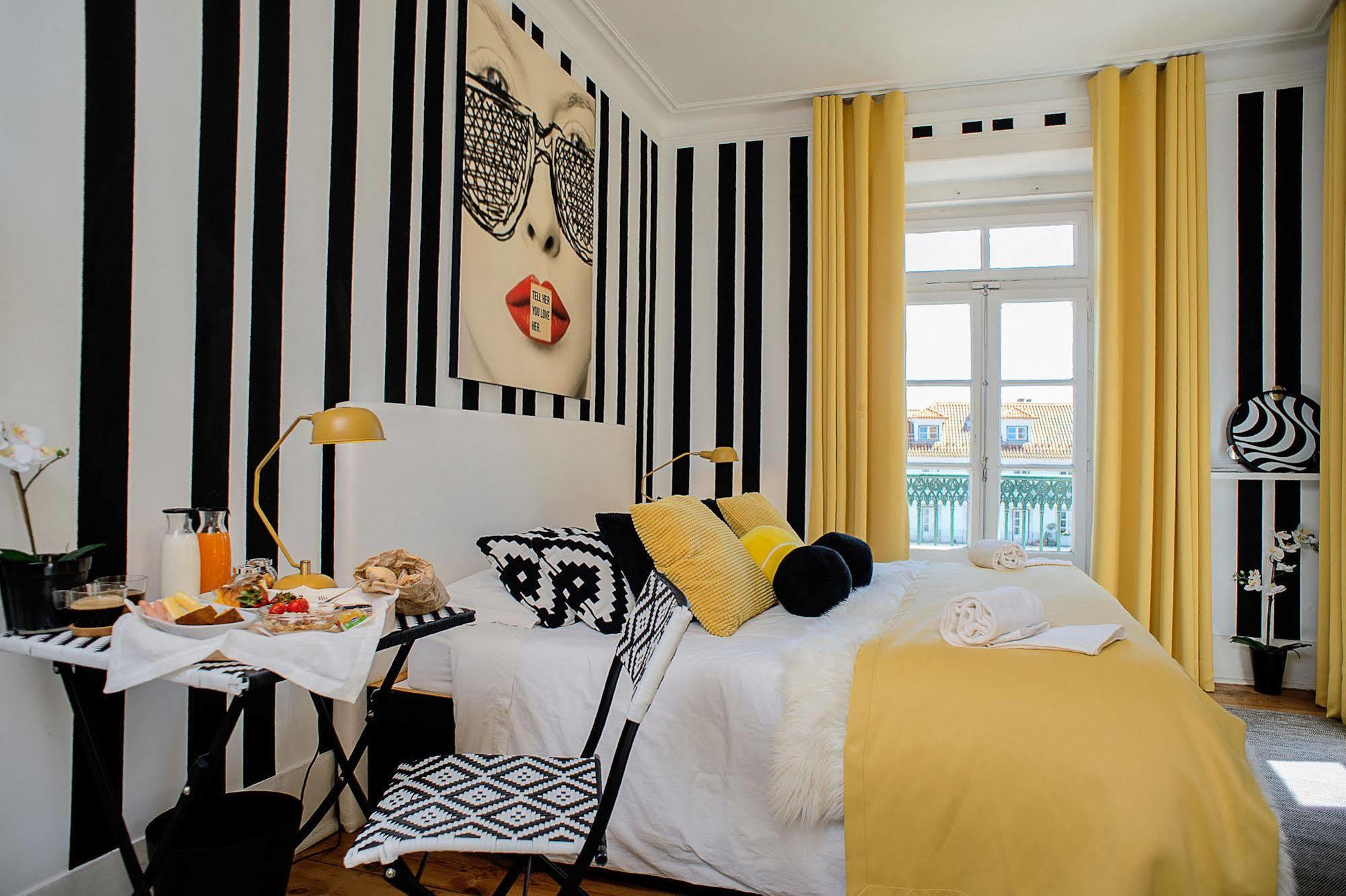 No Limit Bairro Alto Hostal *