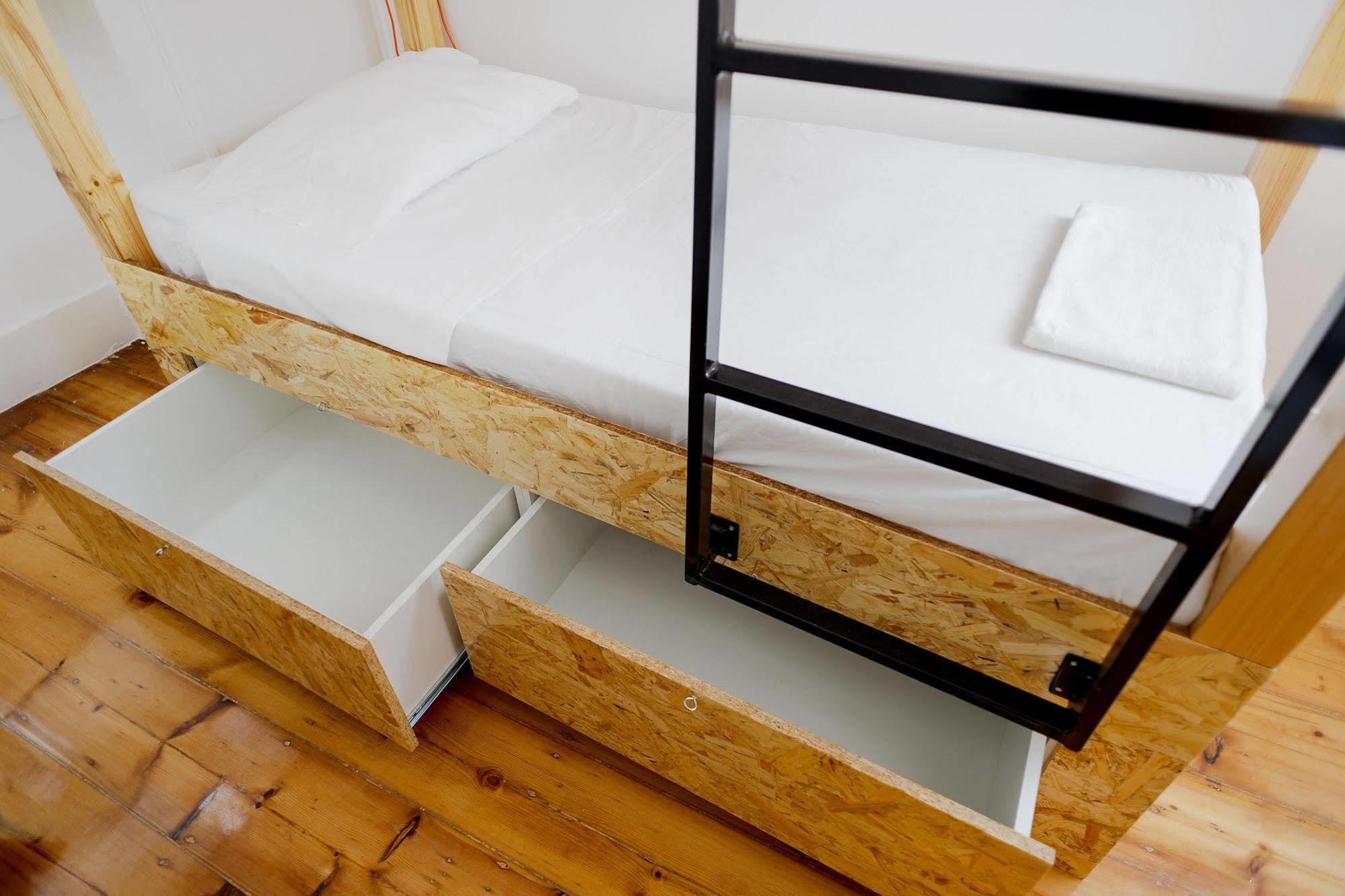 Hostal No Limit Bairro Alto Lisboa