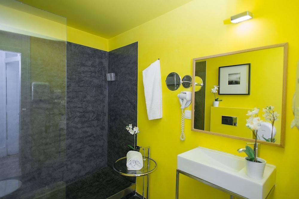 No Limit Bairro Alto Hostal